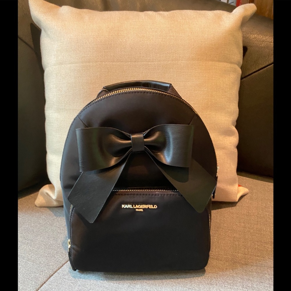 🎁 SOLD! NEW CUTE KARL LAGERFELD PARIS BACKPACK - Picture 6 of 11